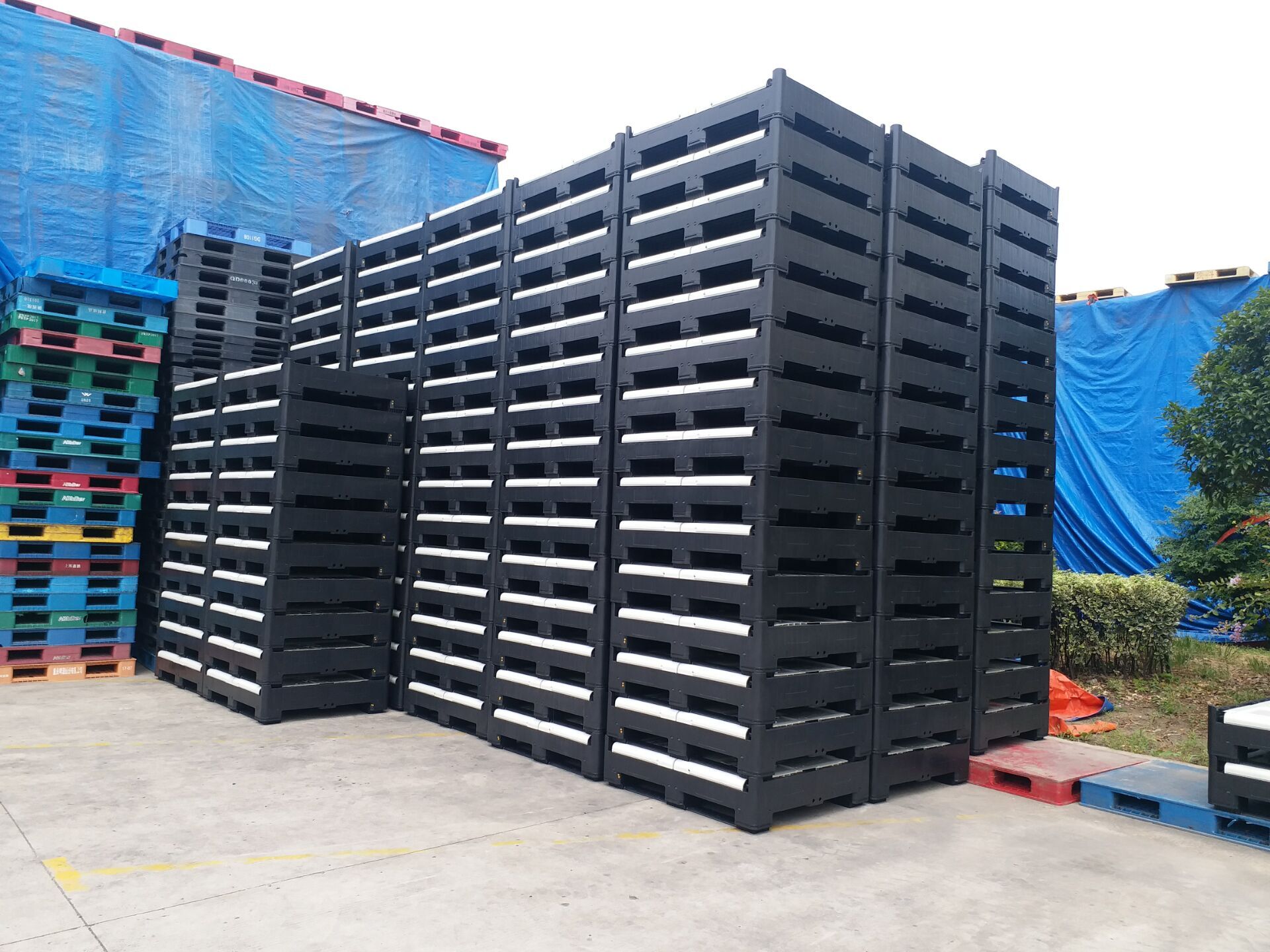 foldable bin.jpg foldable bin.jpg
